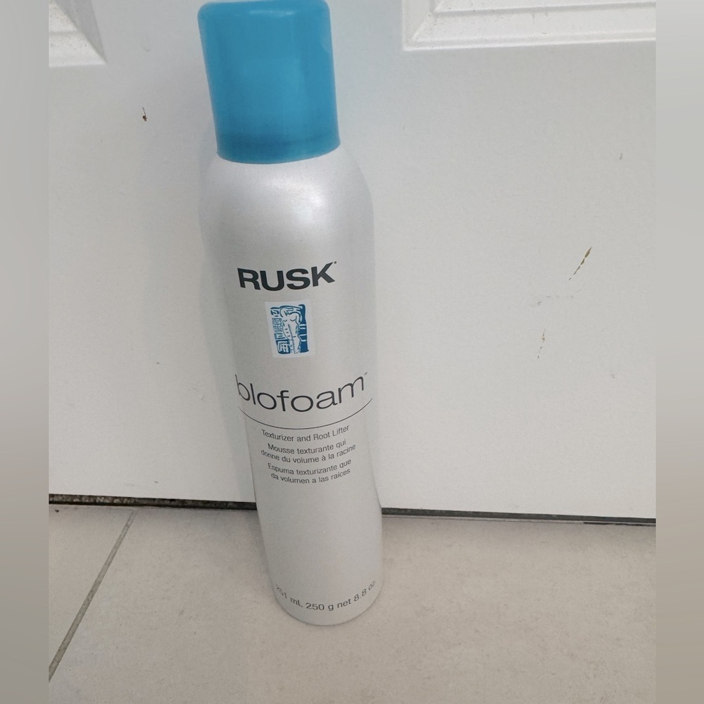 Rusk Blofoam Volumizing Mousse - Silver and Blue